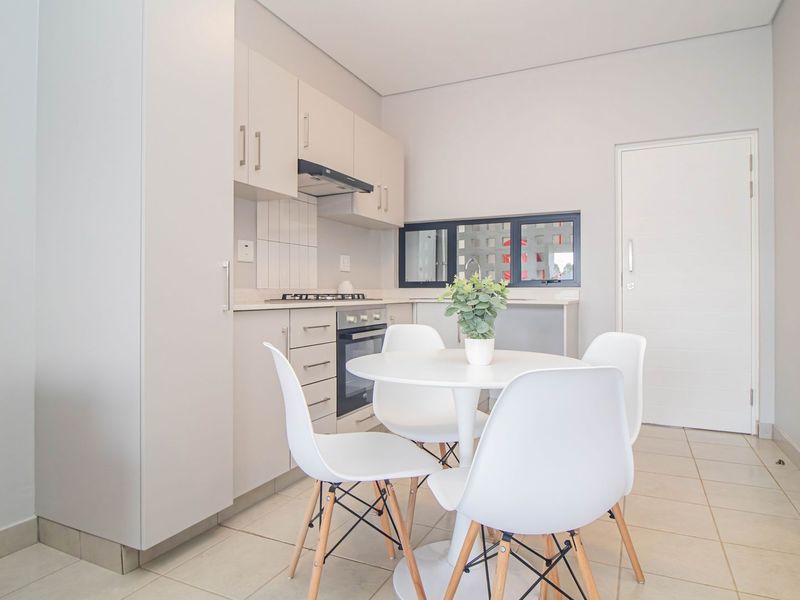 Apartment For Sale In Kloof - Photo 10