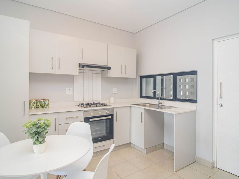 Apartment For Sale In Kloof - Photo 6