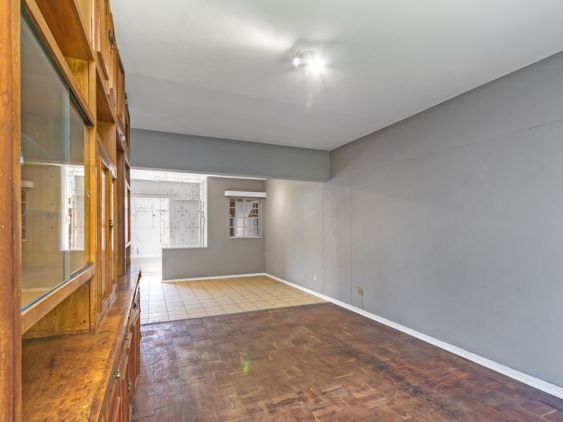 UNBELIEVABLE VALUE.PRICE REDUCE SUBERB POSITIONED IN HIGHLANDS NORTH RIGHT ON THE BORDER OF WAVERLEY - Photo 8