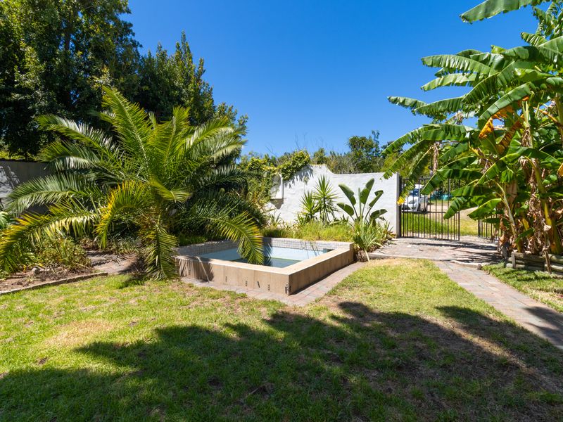 Spacious Family Home with Optional Furnishing & Flatlet – Available Immediately in Raithby - Photo 2