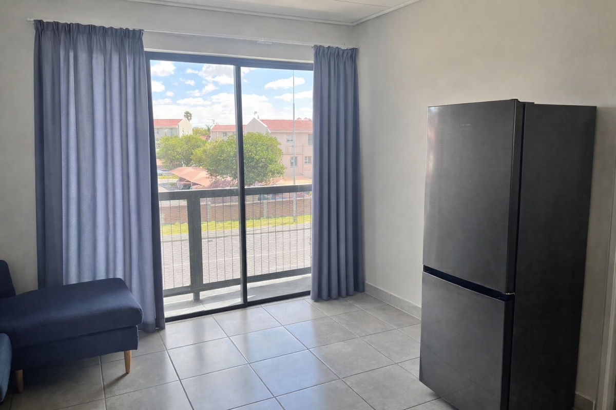 Neat and Modern 2 Bedroom Apartment - Photo 2