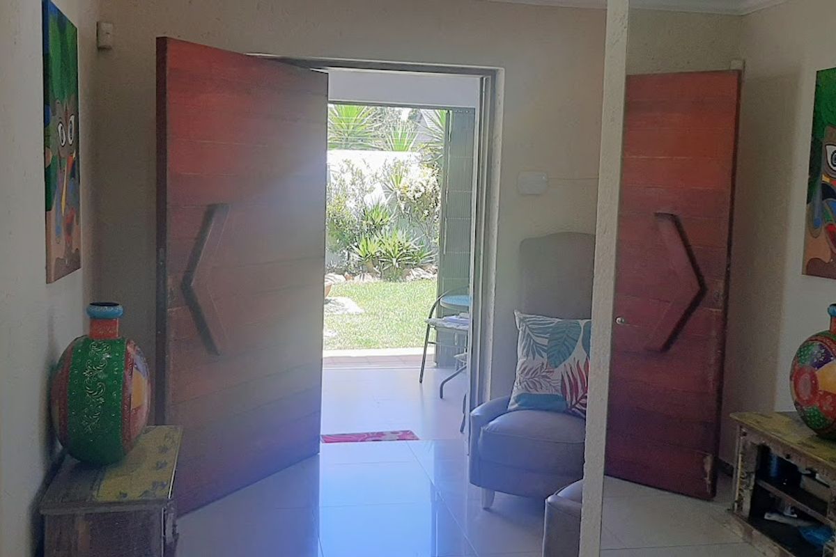 Prestige, Space & Style – All in One Address! - Photo 4