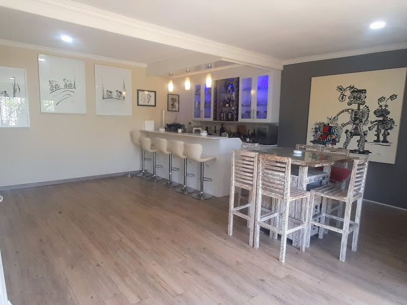 Prestige, Space & Style – All in One Address! - Photo 6