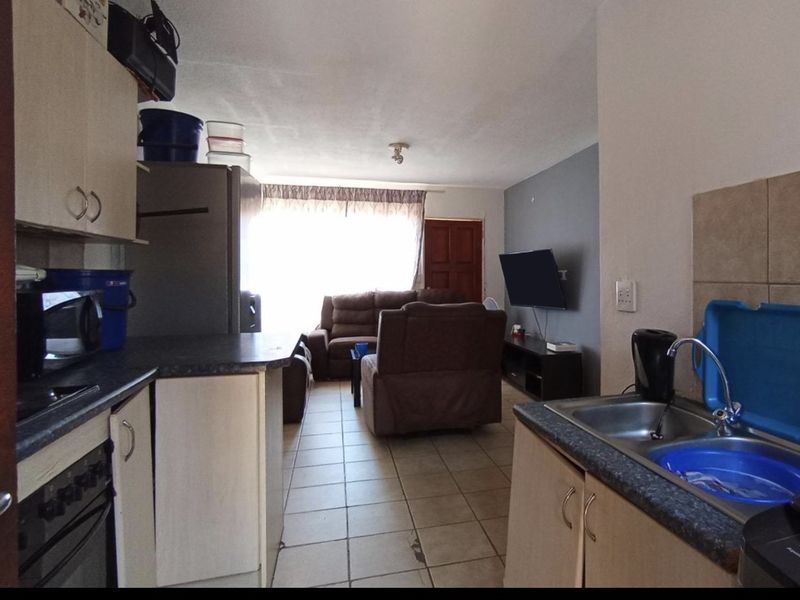 Apartment For Sale In Pretoria - Photo 7