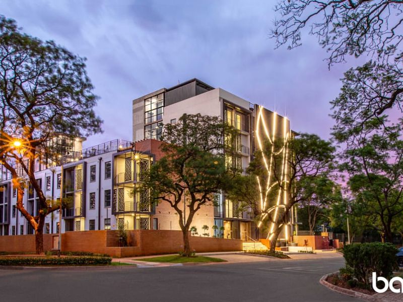 Modern 2 Bedroom Apartments for Sale | iQ Bishopscourt, Brooklyn - Photo 3