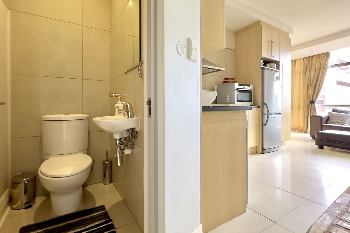 1 Bedroom Fully Furnished Apartment for Sale in Hydro Park with Spectacular Sunset Views - Photo 2