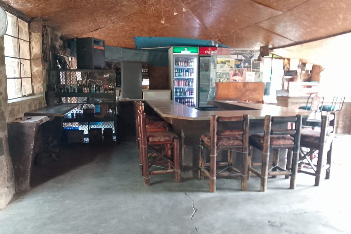 🌿 17ha Lifestyle Farm  / Resort & Unit Development Rights | River Views | 4x4 Tracks - Photo 5