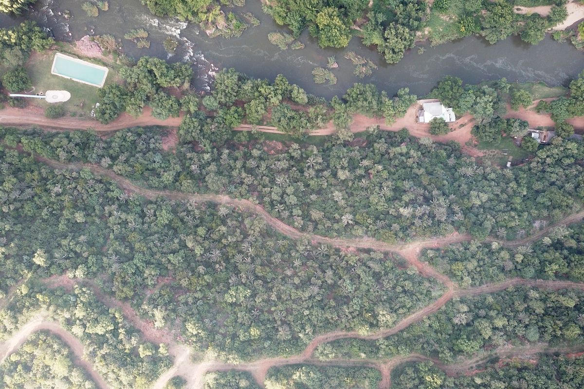 🌿 17ha Lifestyle Farm  / Resort & Unit Development Rights | River Views | 4x4 Tracks - Photo 2