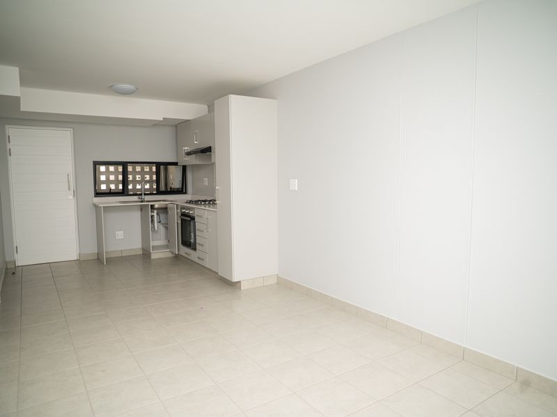 Modern Comfort, Prime Location in Emberton Estate - Photo 8