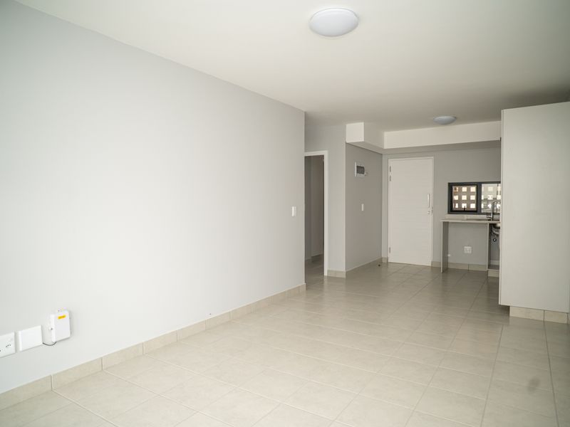 Modern Comfort, Prime Location in Emberton Estate - Photo 7