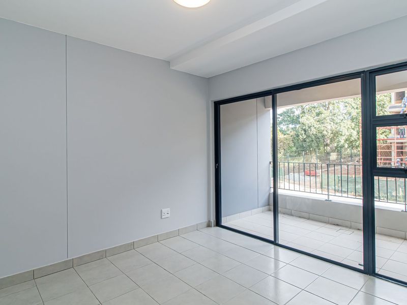 Apartment for Sale in Emberton Estate, Gillitts Brand-new apartment direct from the developer - Photo 10