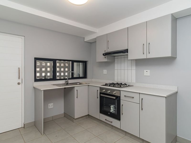 Emberton Estate – Brand-New 2 Bedroom Apartment - Photo 2