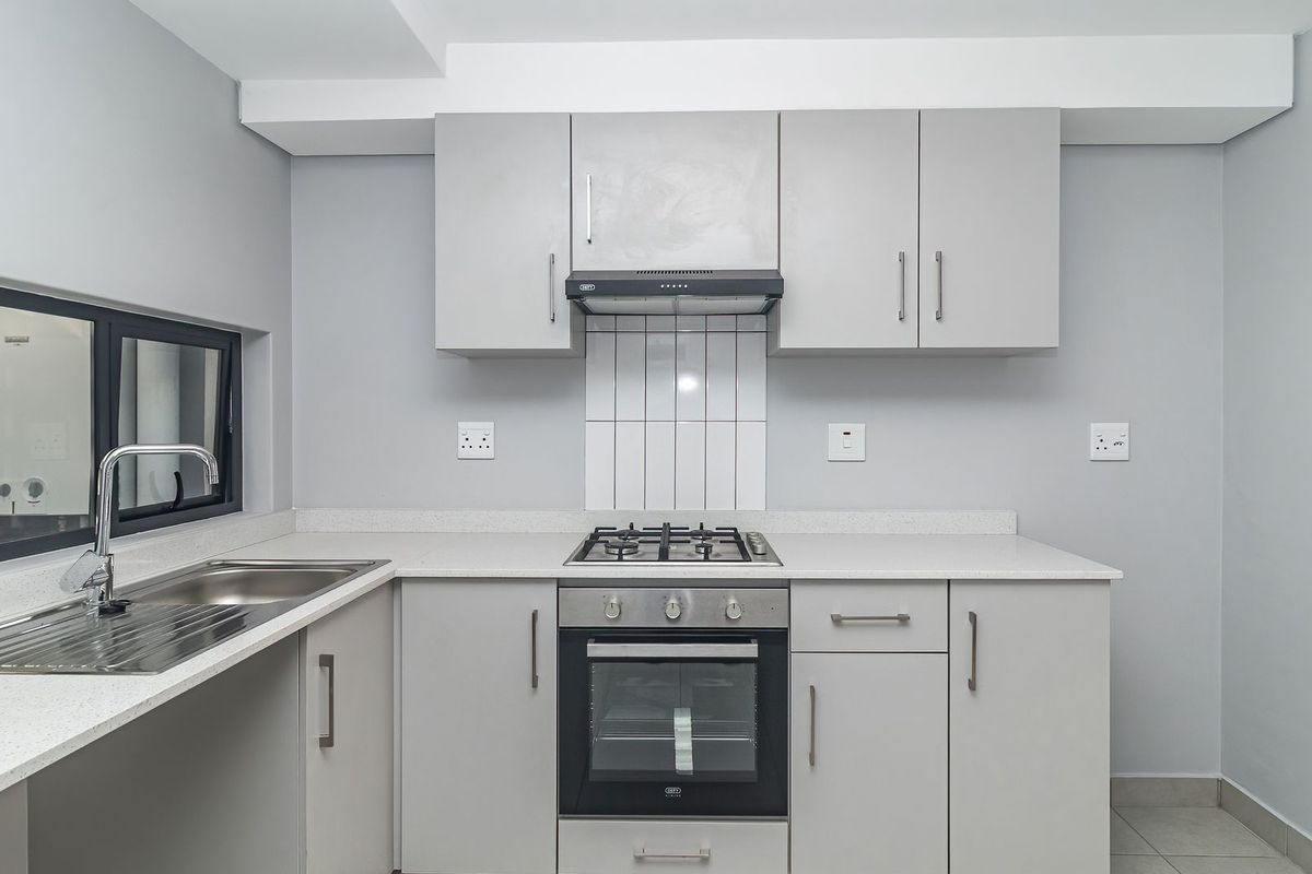 Emberton Estate – Brand-New 2 Bedroom Apartment - Photo 5