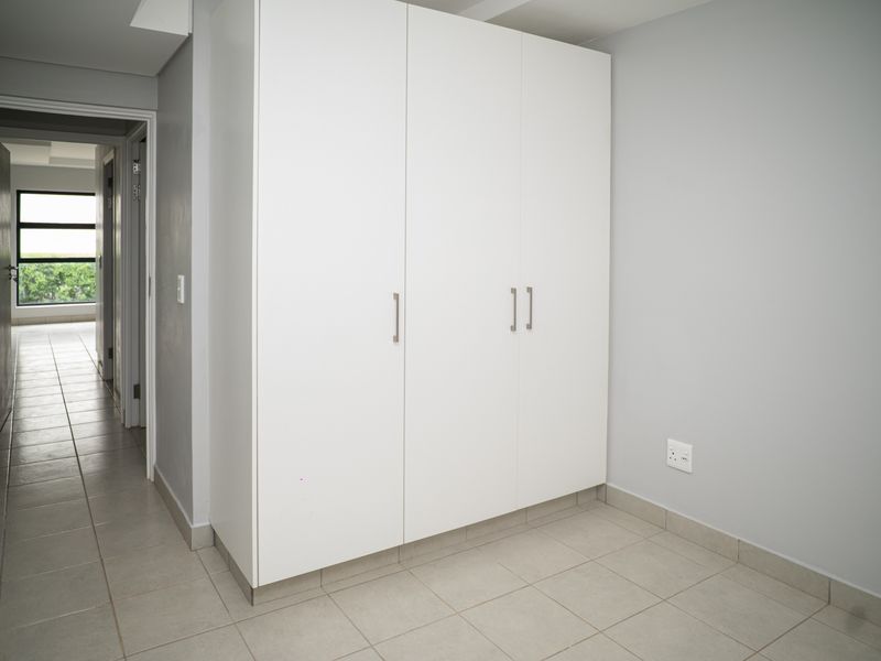 Brand-New 2 Bedroom, 2 Bathroom Apartment to Rent at AVIVA Emberton - Photo 7