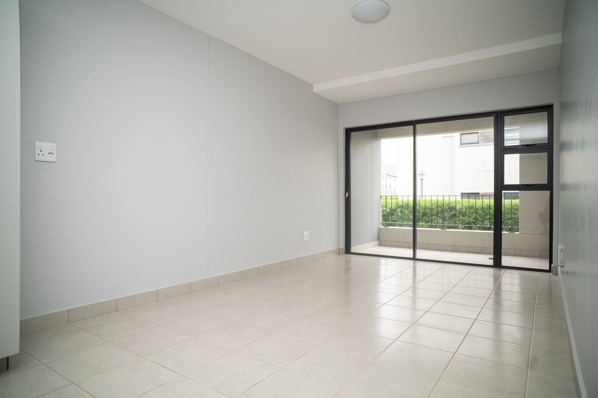 Brand-New 2 Bedroom, 2 Bathroom Apartment to Rent at AVIVA Emberton - Photo 5