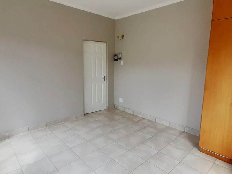 CHARLO ROOMS IN SHARED HOUSE FOR RENT - Photo 6