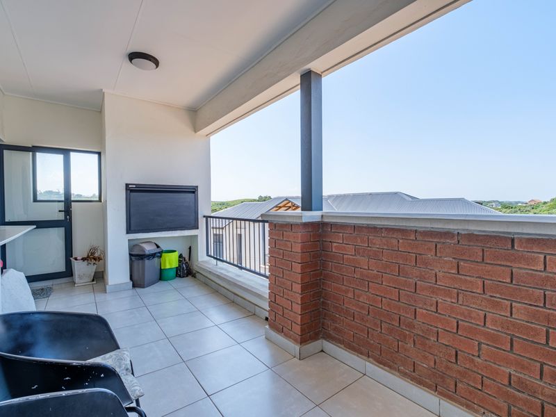 Beautiful 2 Bedroom Apartment in Ballito Hills - Photo 3