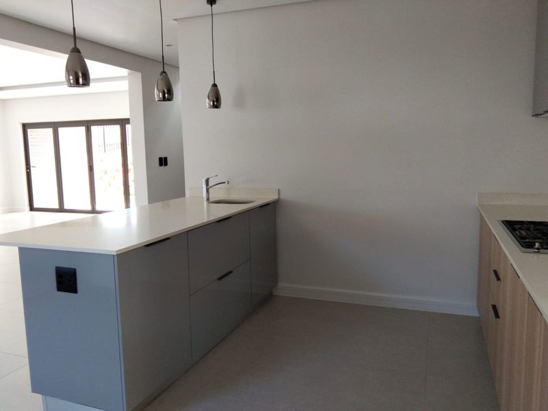 READY TO MOVE HOME LOCATED IN THE ONE OF THE PRESTIGIOUS ESTATES IN IZINGA - Photo 6