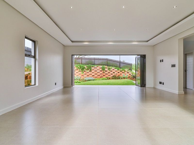READY TO MOVE HOME LOCATED IN THE ONE OF THE PRESTIGIOUS ESTATES IN IZINGA - Photo 8