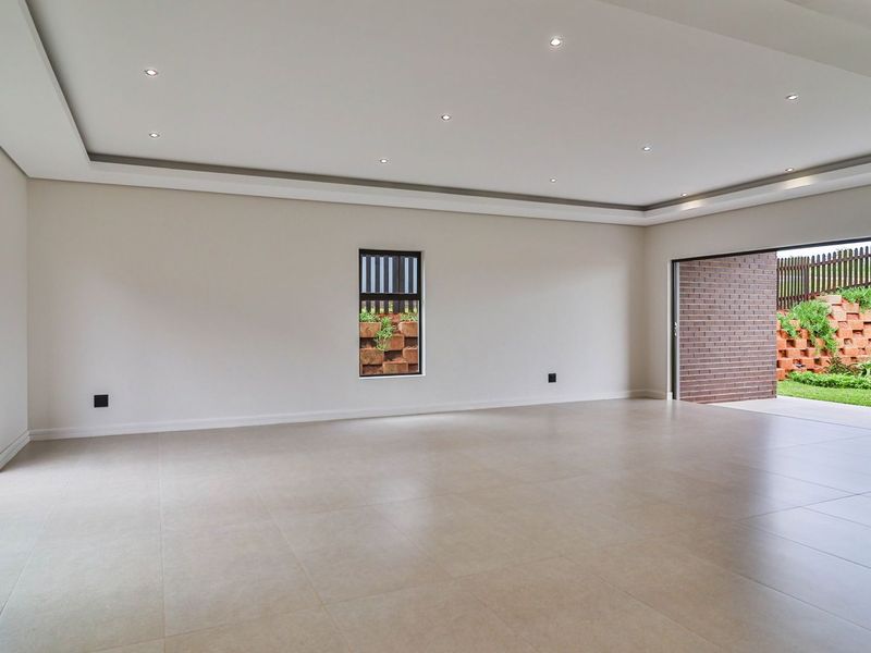 READY TO MOVE HOME LOCATED IN THE ONE OF THE PRESTIGIOUS ESTATES IN IZINGA - Photo 5