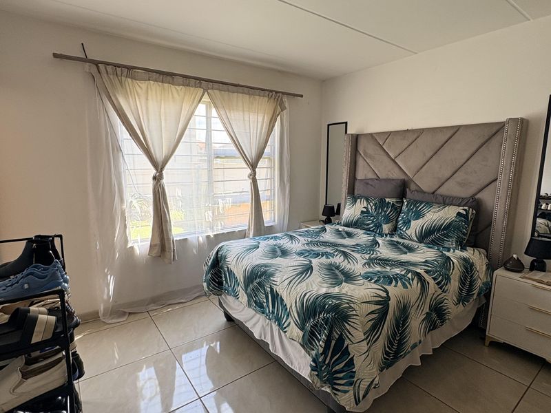 abundance; security... just exquisite - Photo 7