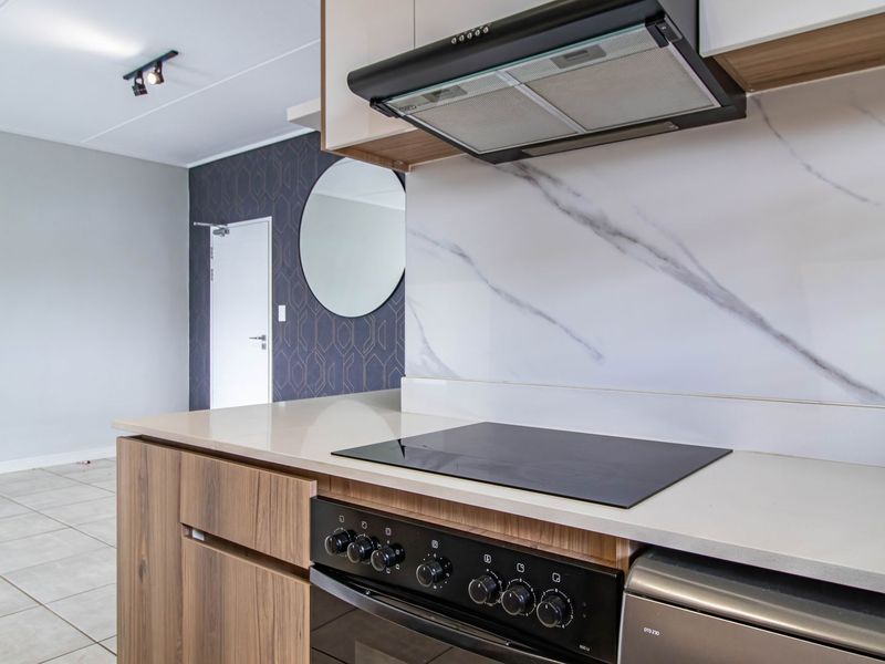 3 bed Apartment in The Blyde - Photo 3