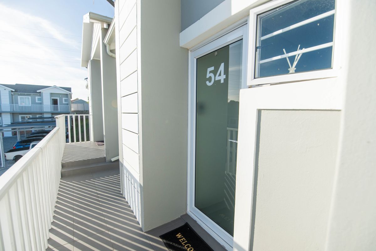 WESTERING - LEAH TERRACE - 1 BED 1 BATH APARTMENT FOR SALE - Photo 2