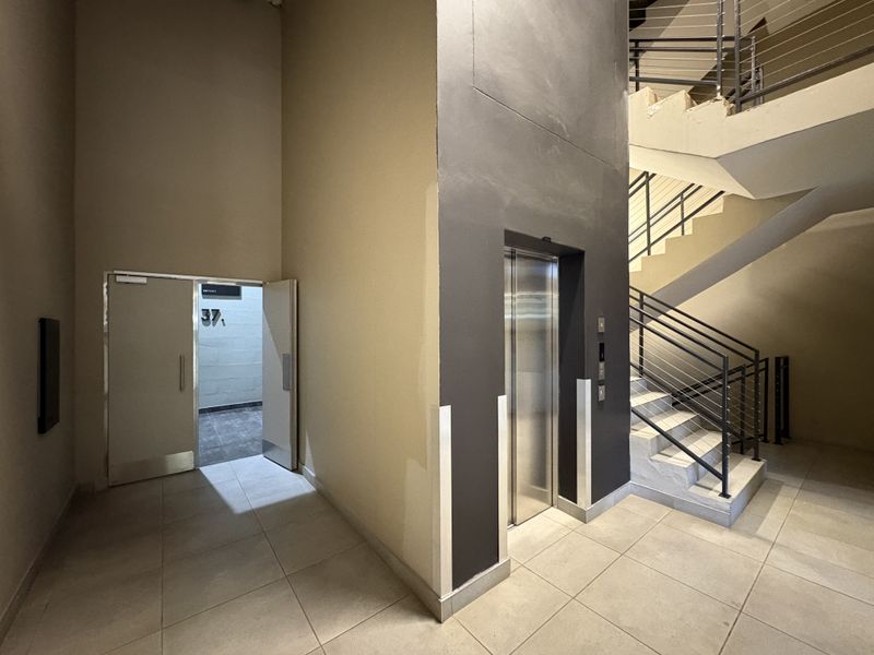 MODERN LOFTS - Photo 9