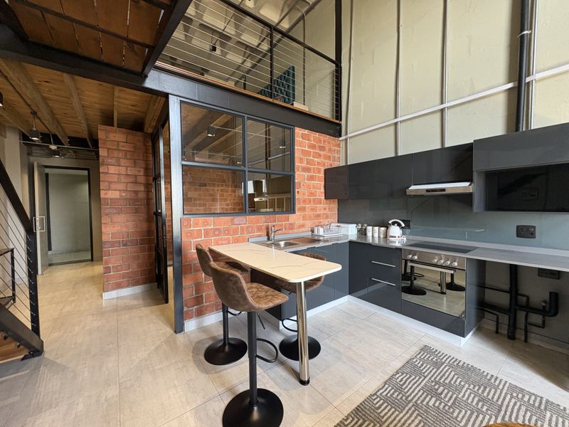 STUNNING LOFT APARTMENTS - Photo 6