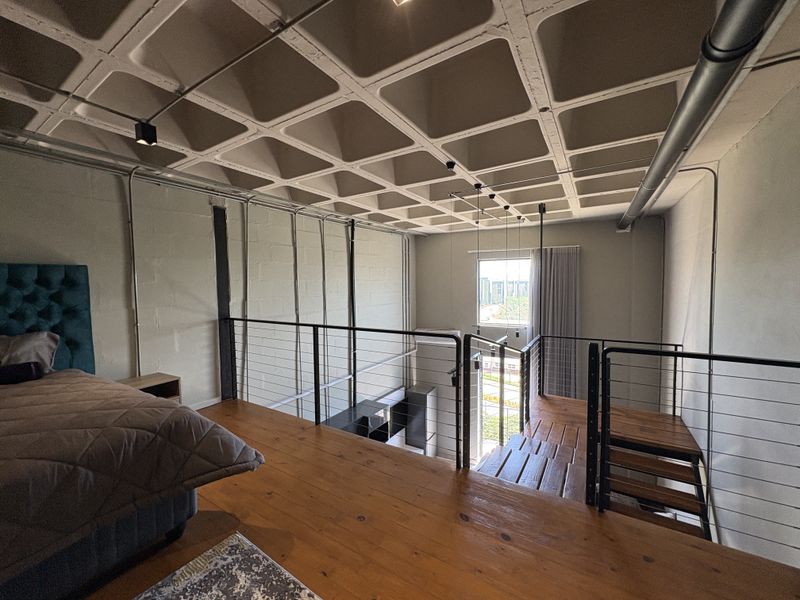 STUNNING LOFT APARTMENTS - Photo 9