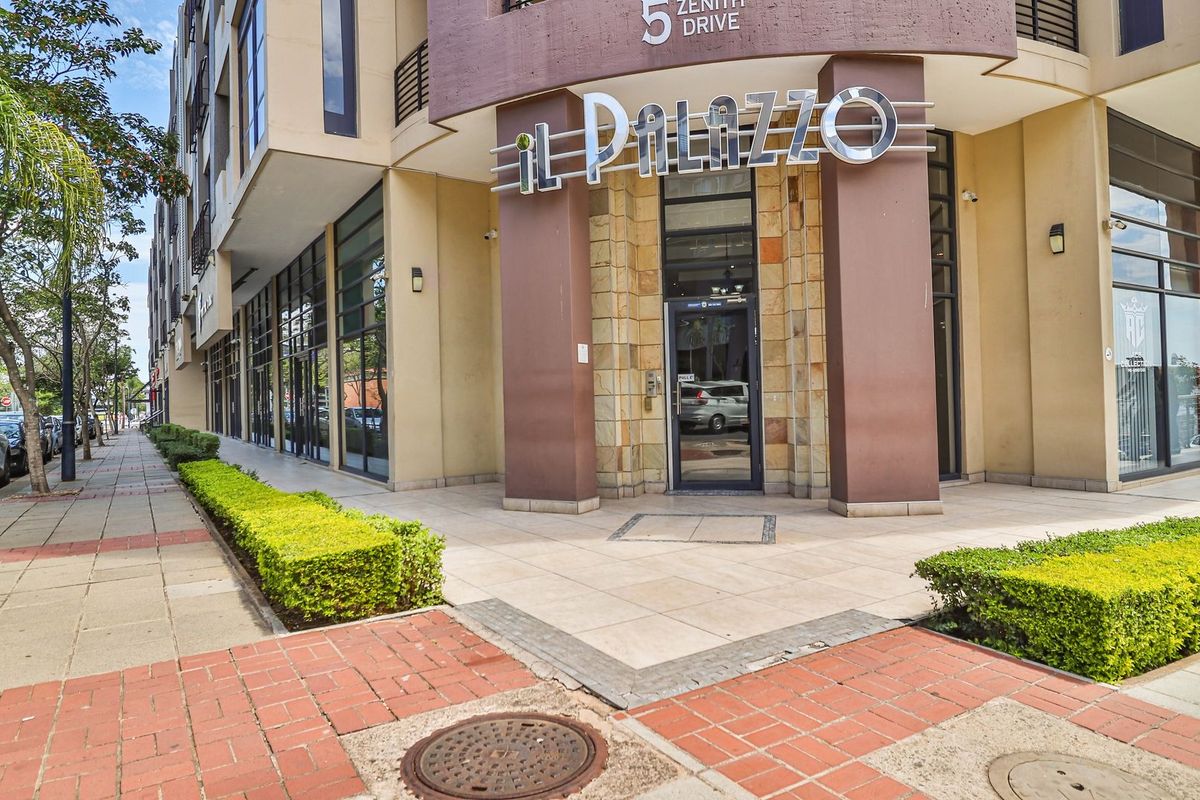 Modern 2 Bedroom in Umhlanga Ridge - Photo 2