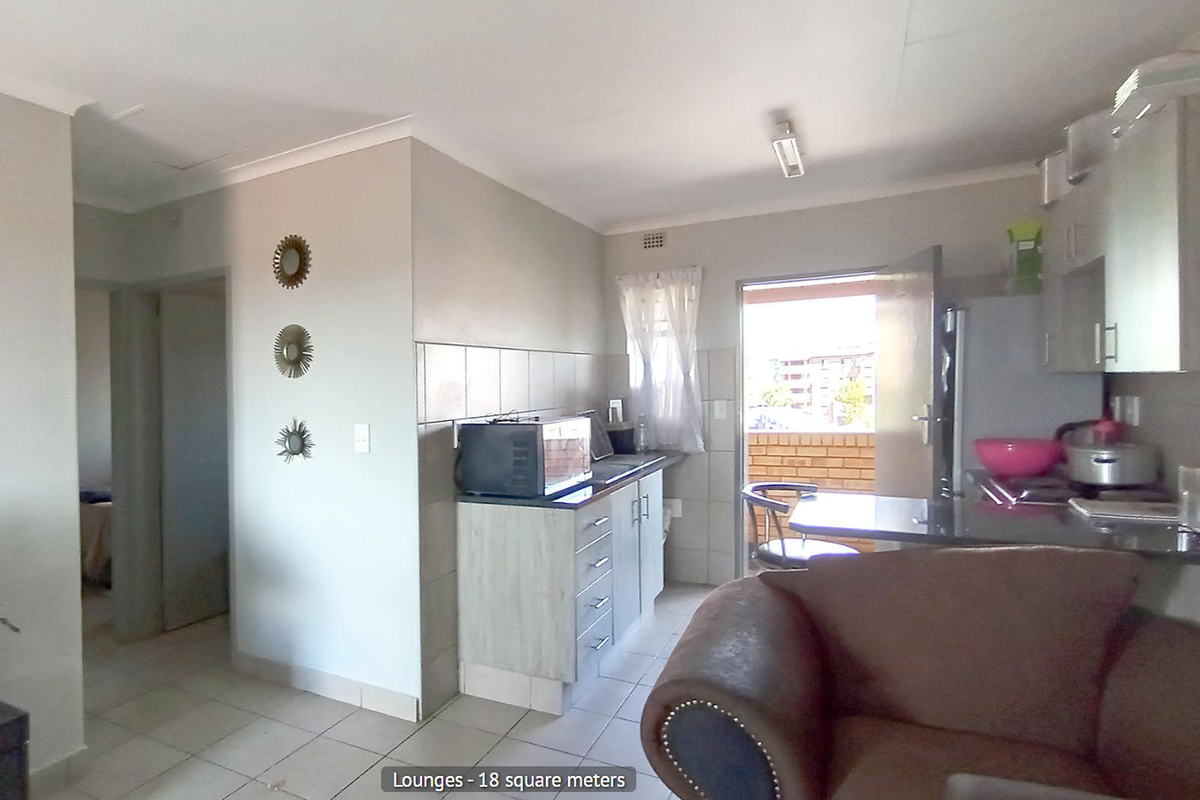 2 Bedroom 1 Bathroom Apartment   - Price Negotiable! - Photo 2