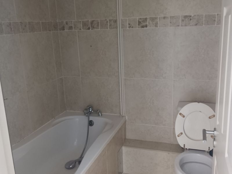 Modern 2 Bedroom Apartment in Umhlanga Ridge - Photo 7