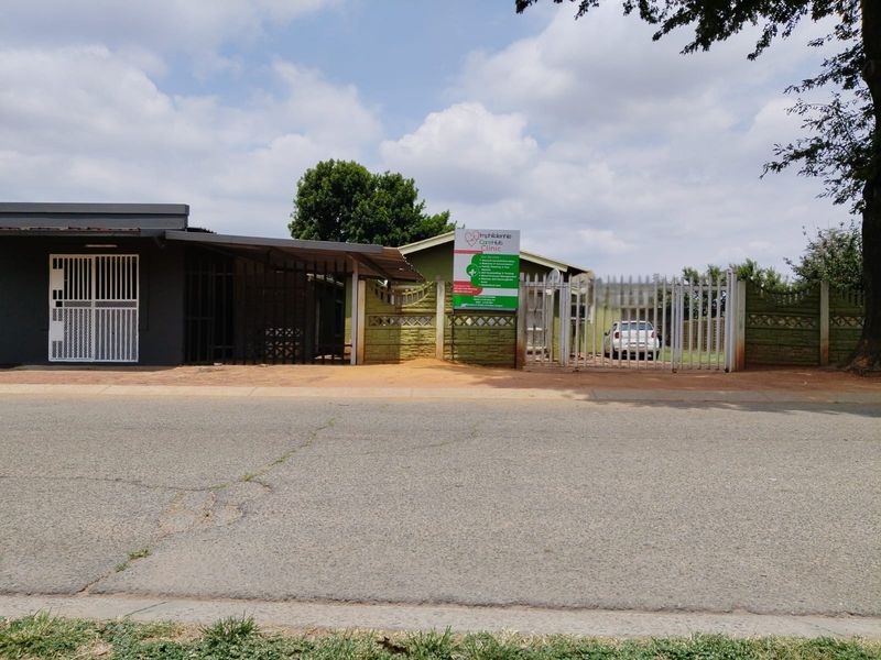CALLING ALL INVESTORS!!!!!!!!!!!!!!!!!!!!! - Photo 1