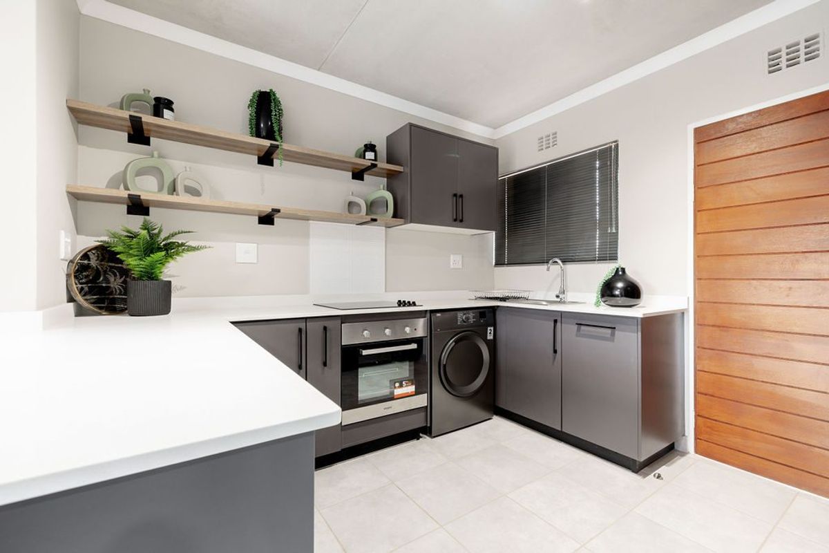 Your next address starts here - Photo 2