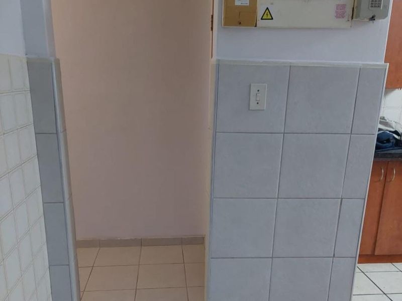 3 Bedroom House for Sale In Mooinooi. - Photo 5