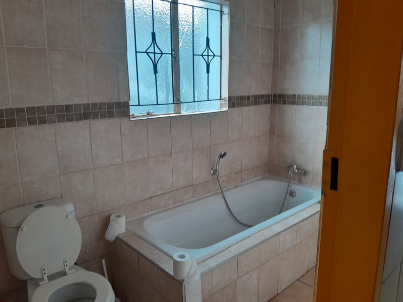 House For Sale In Pretoria - Photo 7