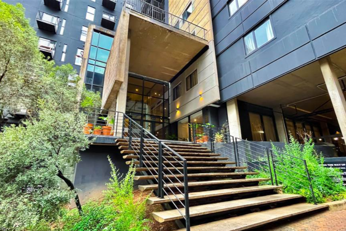 Furnished Studio For Sale - Photo 2