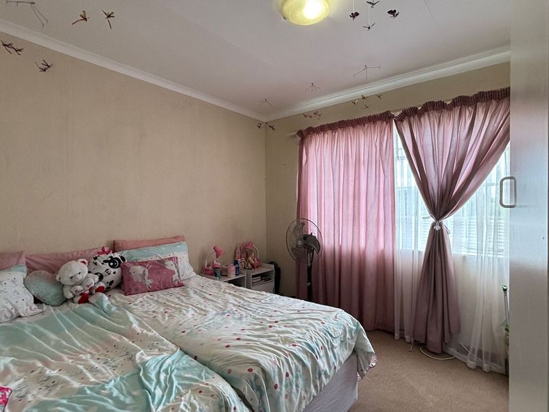 3 BEDROOM HOUSE TO LET - Photo 9