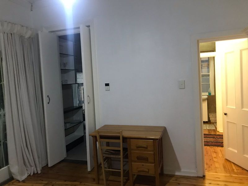 Private Parktown garden apartment - Photo 10