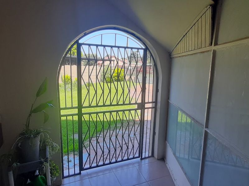 Investtors Dream - Photo 3