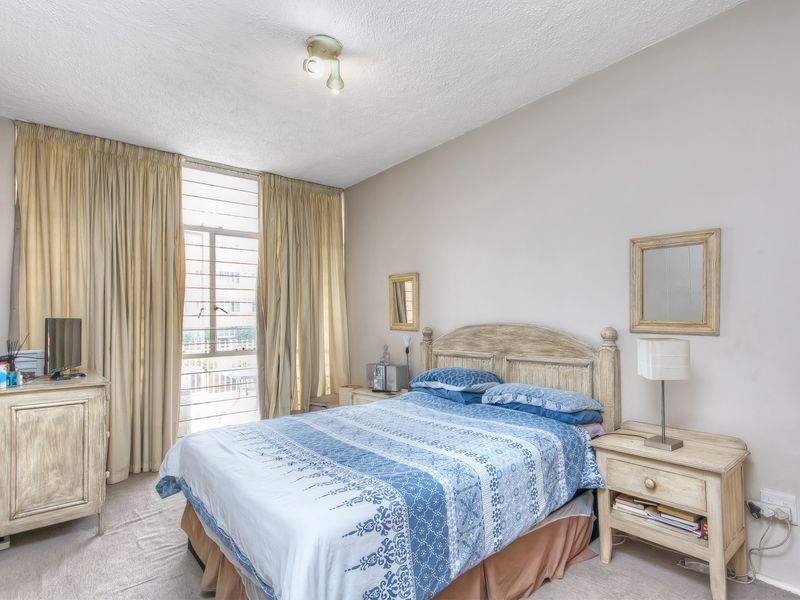 URGENT SALE!!! PERFECT LOCK UP AND GO IN A WELL MAINTAINED AND SECURE COMPLEX!!! - Photo 8