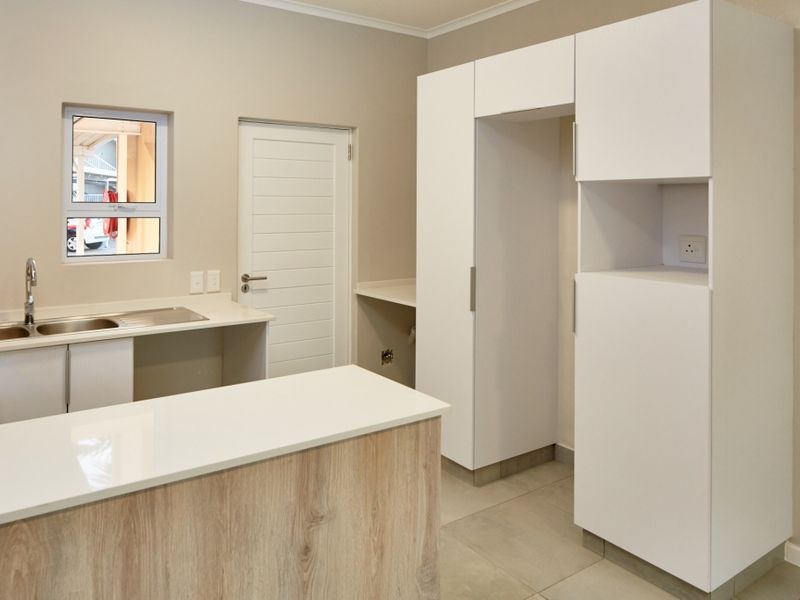 Spacious 3-Bedroom Apartment in Manor Estate, Ballito - Photo 4