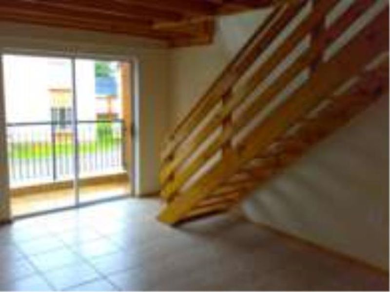 Modern and spacious living! - Photo 3