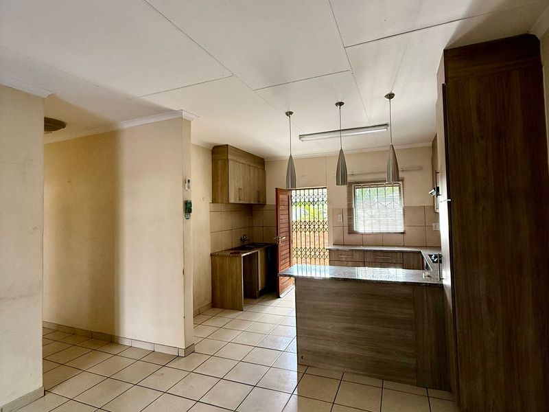 Your Dream Home Awaits at Mareldene Estate – Luxurious Townhouses for Sale! - Photo 4