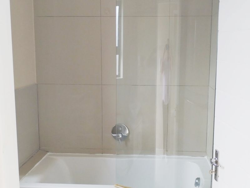 CHARLO 2 BED 1 BATH APARTMENT WITH CARPORT FOR RENT - Photo 6