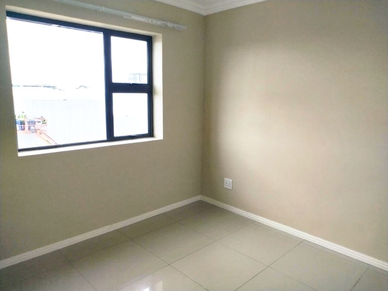 CHARLO 2 BED 1 BATH APARTMENT WITH CARPORT FOR RENT - Photo 5