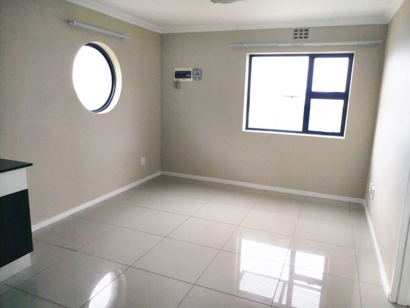 CHARLO 2 BED 1 BATH APARTMENT WITH CARPORT FOR RENT - Photo 3