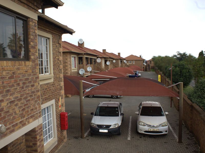 Modern Elegance in Terenure – Your Dream Townhouse Awaits! - Photo 4