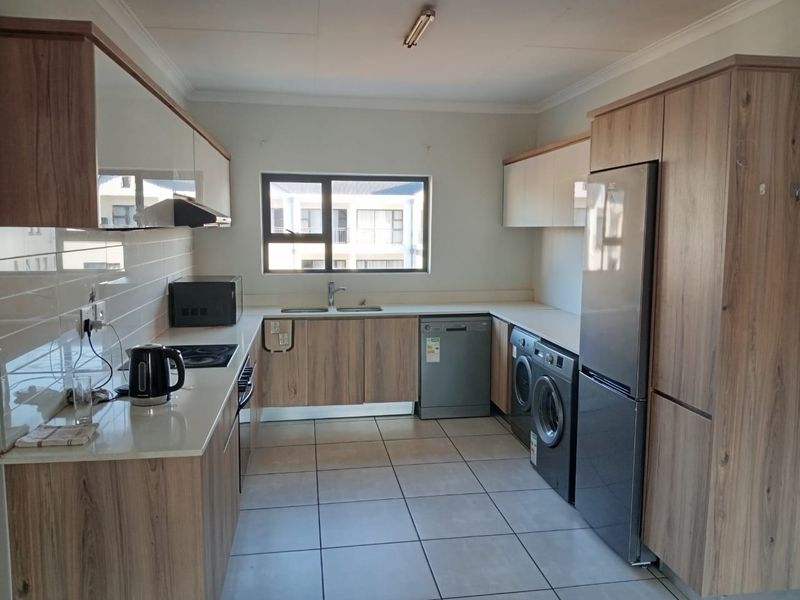 Apartment Block Rental Monthly In Pretoria - Photo 9